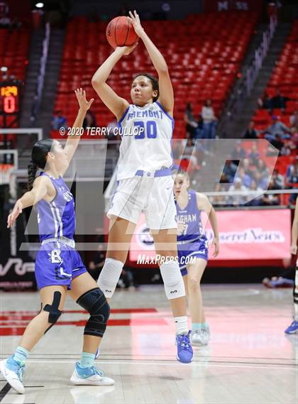 Thumbnail 2 in Bingham vs. Fremont (UHSAA 6A Final) photogallery.