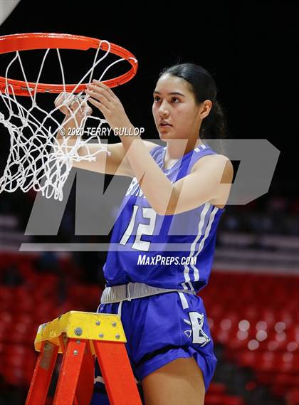 Thumbnail 3 in Bingham vs. Fremont (UHSAA 6A Final) photogallery.