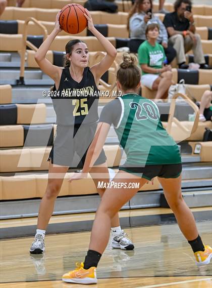 Thumbnail 3 in Evansville North vs Mt Vernon (IBCA / IHSAA Showcase) photogallery.