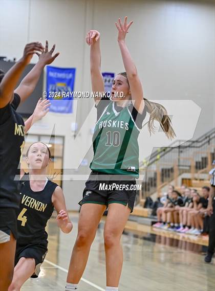 Thumbnail 1 in Evansville North vs Mt Vernon (IBCA / IHSAA Showcase) photogallery.