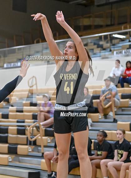 Thumbnail 3 in Evansville North vs Mt Vernon (IBCA / IHSAA Showcase) photogallery.