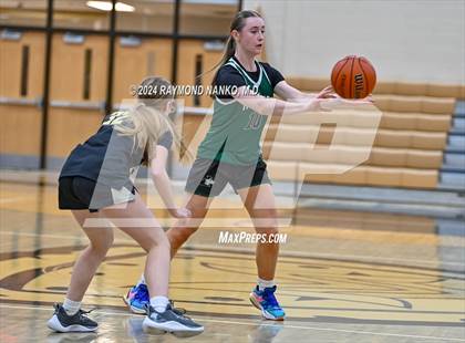 Thumbnail 1 in Evansville North vs Mt Vernon (IBCA / IHSAA Showcase) photogallery.
