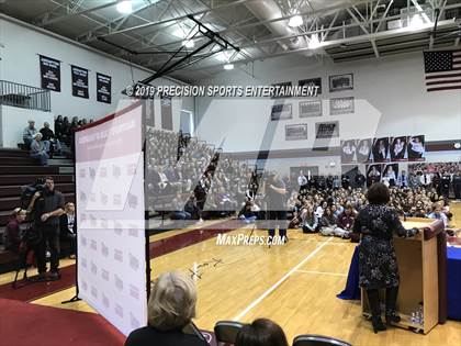 Thumbnail 2 in Assumption TOC Ceremony photogallery.