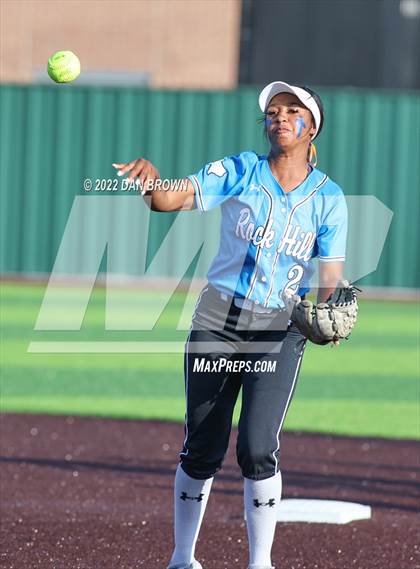 Thumbnail 3 in Rock Hill vs Forney (UIL 5A Regional Semifinal) photogallery.