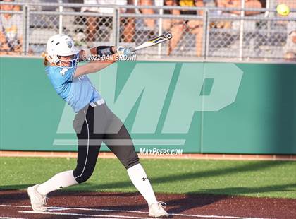 Thumbnail 2 in Rock Hill vs Forney (UIL 5A Regional Semifinal) photogallery.