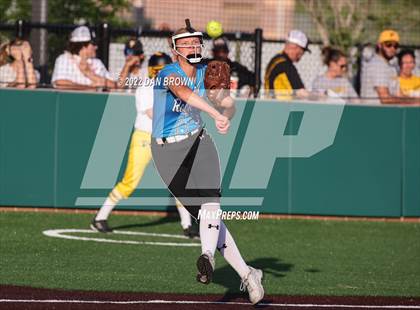 Thumbnail 3 in Rock Hill vs Forney (UIL 5A Regional Semifinal) photogallery.