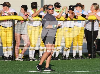 Thumbnail 2 in Rock Hill vs Forney (UIL 5A Regional Semifinal) photogallery.