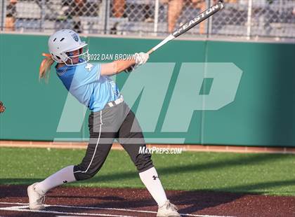 Thumbnail 1 in Rock Hill vs Forney (UIL 5A Regional Semifinal) photogallery.