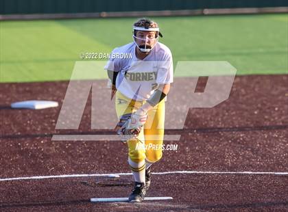 Thumbnail 1 in Rock Hill vs Forney (UIL 5A Regional Semifinal) photogallery.