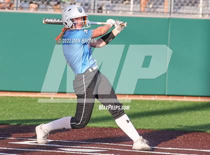Thumbnail 1 in Rock Hill vs Forney (UIL 5A Regional Semifinal) photogallery.