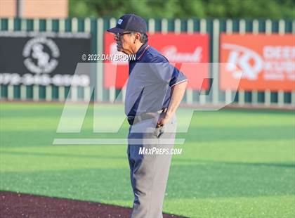 Thumbnail 3 in Rock Hill vs Forney (UIL 5A Regional Semifinal) photogallery.