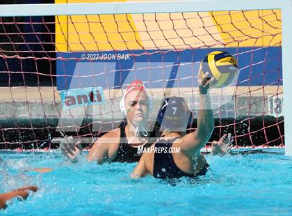 Thumbnail 3 in Archie Williams @ Menlo (Amanda Mac Invitational) photogallery.