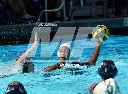 Thumbnail 2 in Archie Williams @ Menlo (Amanda Mac Invitational) photogallery.