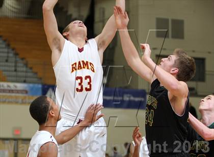 Thumbnail 2 in West Linn vs Central Catholic (Les Schwab Invitational) photogallery.