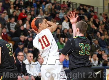 Thumbnail 2 in West Linn vs Central Catholic (Les Schwab Invitational) photogallery.