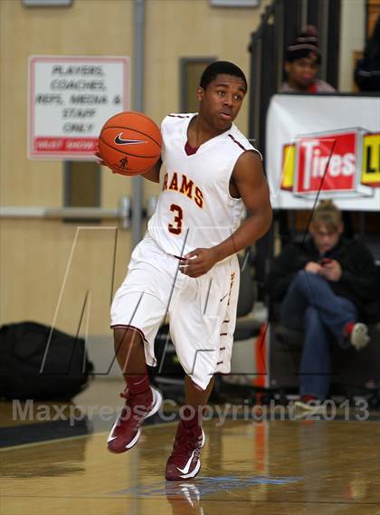 Thumbnail 3 in West Linn vs Central Catholic (Les Schwab Invitational) photogallery.