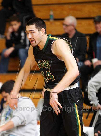 Thumbnail 1 in West Linn vs Central Catholic (Les Schwab Invitational) photogallery.