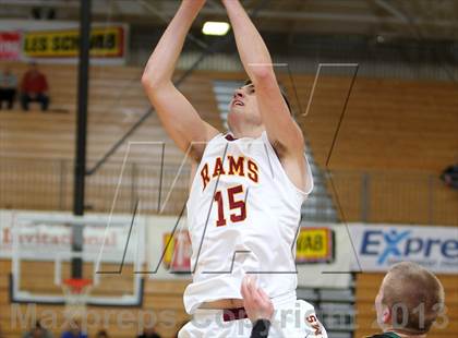 Thumbnail 1 in West Linn vs Central Catholic (Les Schwab Invitational) photogallery.
