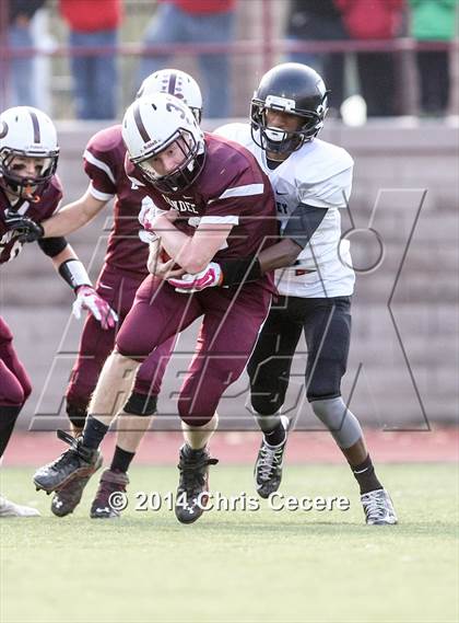 Thumbnail 2 in Dundee vs. Bishop Kearney (Section 5 Class D Semifinal) photogallery.