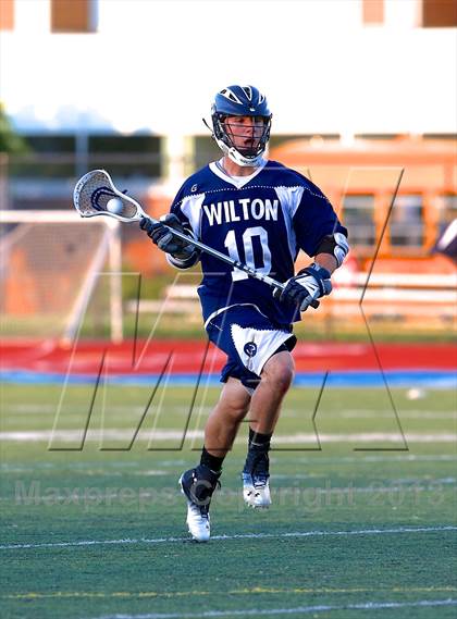 Thumbnail 3 in Wilton vs New Fairfield (CIAC Class M Semifinal) photogallery.