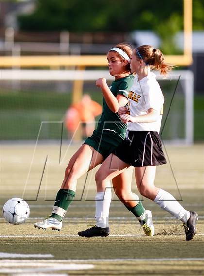 Thumbnail 3 in Oakville vs St. Joseph's Academy (MSHSAA Class 3 Sectional Playoff) photogallery.