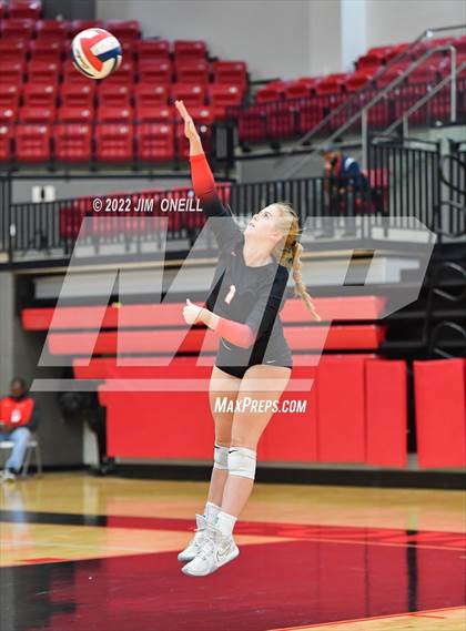 Thumbnail 3 in  Lovejoy @ Coppell photogallery.