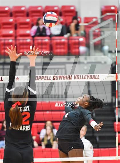 Thumbnail 3 in  Lovejoy @ Coppell photogallery.