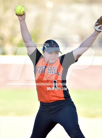 Thumbnail 2 in Foothill @ Natomas photogallery.