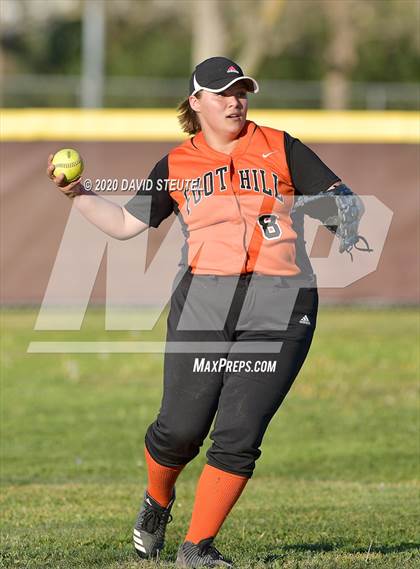 Thumbnail 1 in Foothill @ Natomas photogallery.