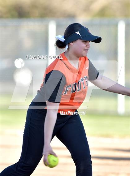 Thumbnail 2 in Foothill @ Natomas photogallery.