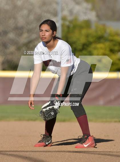 Thumbnail 1 in Foothill @ Natomas photogallery.