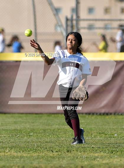 Thumbnail 1 in Foothill @ Natomas photogallery.