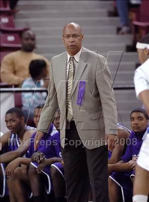 Thumbnail 1 in Sacramento vs. Sacred Heart Cathedral (CIF NorCal Regional D3 Final) photogallery.