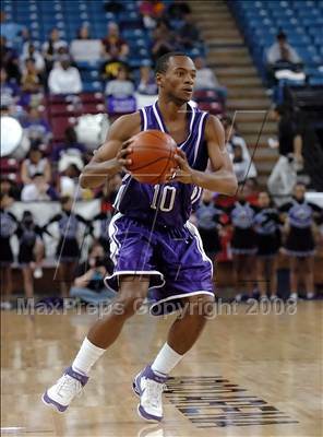 Thumbnail 1 in Sacramento vs. Sacred Heart Cathedral (CIF NorCal Regional D3 Final) photogallery.