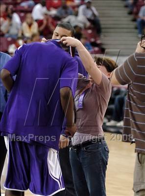 Thumbnail 3 in Sacramento vs. Sacred Heart Cathedral (CIF NorCal Regional D3 Final) photogallery.