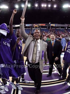 Thumbnail 1 in Sacramento vs. Sacred Heart Cathedral (CIF NorCal Regional D3 Final) photogallery.