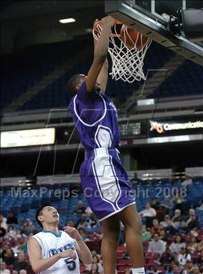Thumbnail 1 in Sacramento vs. Sacred Heart Cathedral (CIF NorCal Regional D3 Final) photogallery.