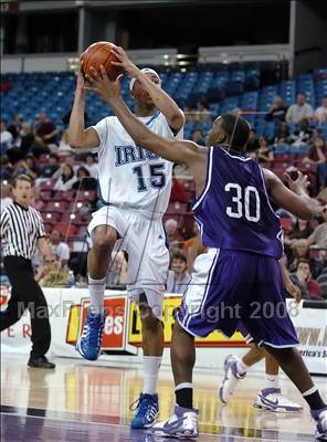 Thumbnail 3 in Sacramento vs. Sacred Heart Cathedral (CIF NorCal Regional D3 Final) photogallery.