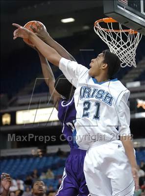 Thumbnail 2 in Sacramento vs. Sacred Heart Cathedral (CIF NorCal Regional D3 Final) photogallery.
