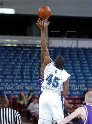 Thumbnail 1 in Sacramento vs. Sacred Heart Cathedral (CIF NorCal Regional D3 Final) photogallery.