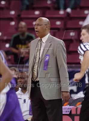 Thumbnail 1 in Sacramento vs. Sacred Heart Cathedral (CIF NorCal Regional D3 Final) photogallery.
