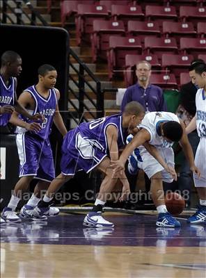 Thumbnail 3 in Sacramento vs. Sacred Heart Cathedral (CIF NorCal Regional D3 Final) photogallery.