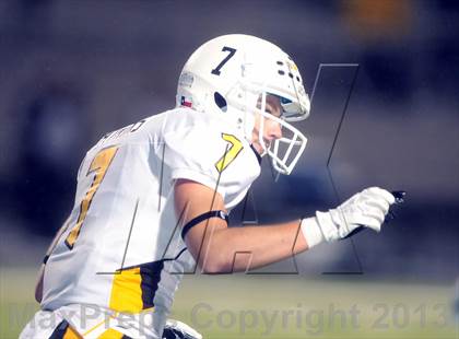 Thumbnail 2 in Crandall vs. Chapel Hill (UIL 3A Area Playoff) photogallery.
