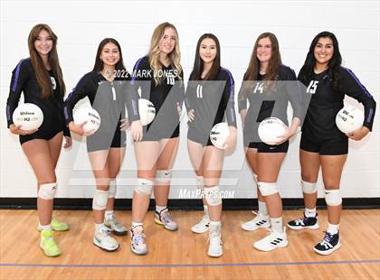Thumbnail 3 in Northwest Christian - Seniors photogallery.