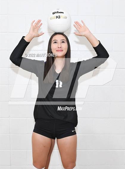 Thumbnail 1 in Northwest Christian - Seniors photogallery.