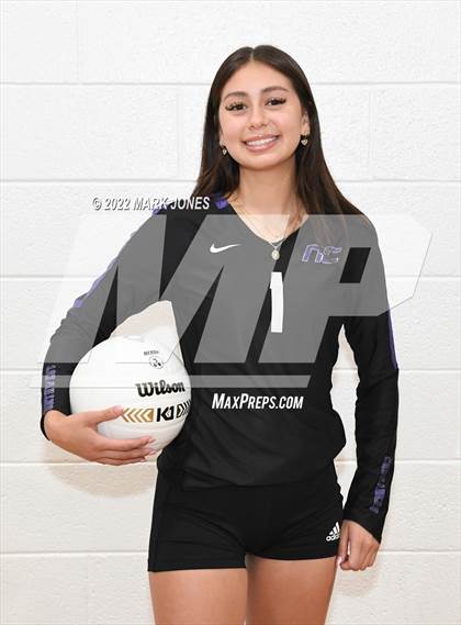 Thumbnail 3 in Northwest Christian - Seniors photogallery.