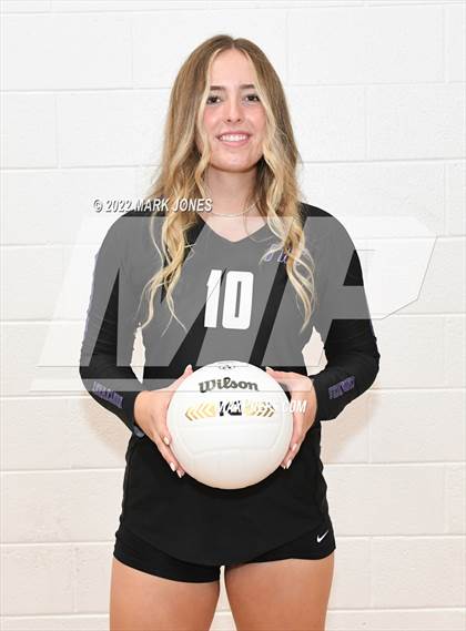 Thumbnail 2 in Northwest Christian - Seniors photogallery.