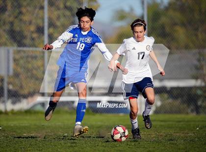 Thumbnail 3 in Crean Lutheran @ Valencia photogallery.