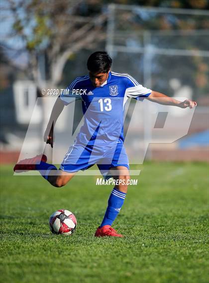 Thumbnail 1 in Crean Lutheran @ Valencia photogallery.