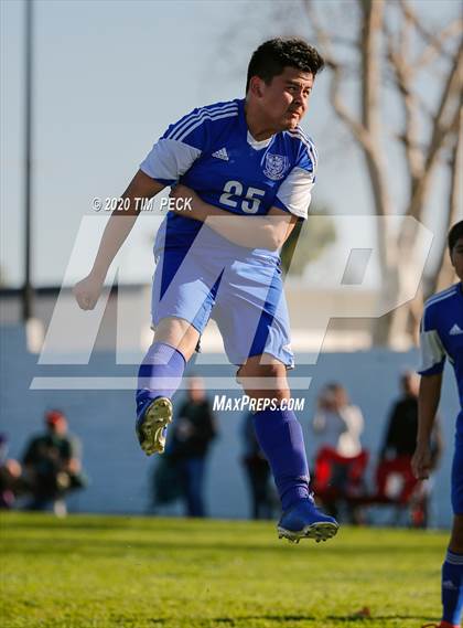 Thumbnail 2 in Crean Lutheran @ Valencia photogallery.